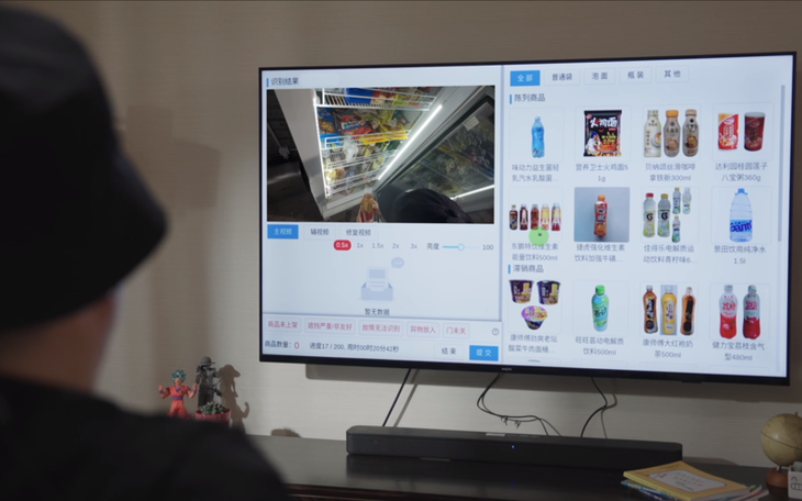 Người đàn ông bị liệt tứ chi, nằm máy thở vẫn xây hệ thống nông nghiệp thông minh - Ảnh 2.