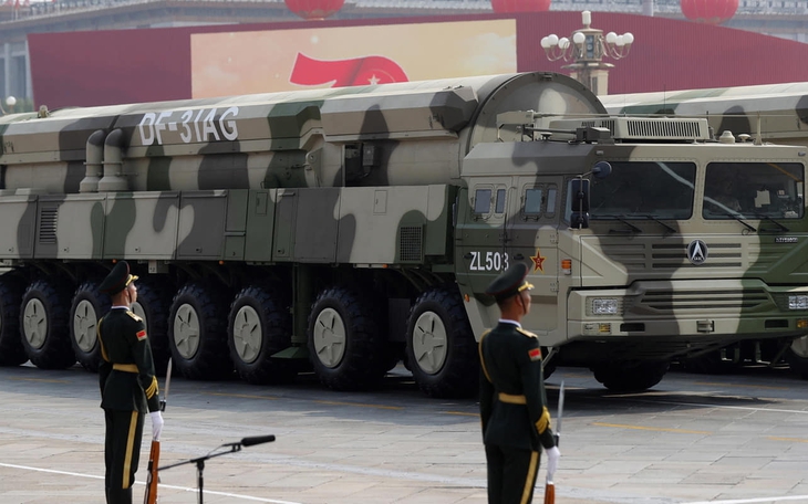 Trung Quốc bác báo cáo của Lầu Năm Góc, kêu gọi Mỹ đi đầu trong giải trừ hạt nhân - Ảnh 2.