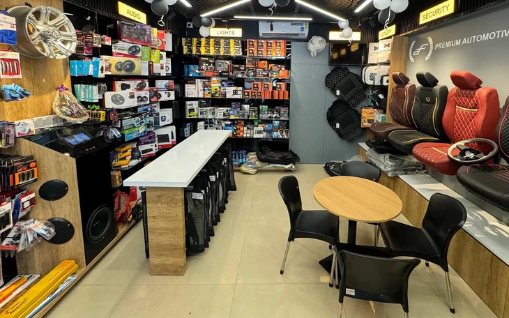 Mua phụ kiện ô tô online: 'Cũng được, nhưng cần phân biệt được đâu là phụ kiện, đâu là đồ chơi' - Ảnh 4.