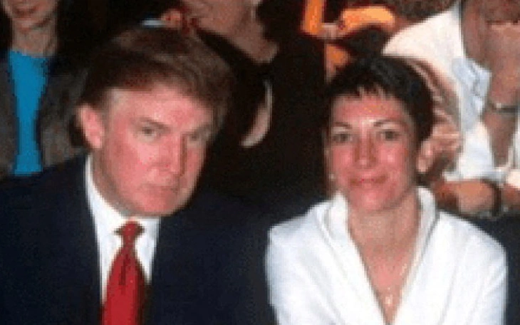 Ông Trump triệu hồi gần 30 đại sứ Mỹ - Ảnh 2.