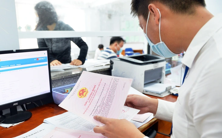 Tin tức sáng 24-12: Cho phép thí điểm cơ chế, chính sách đặc thù phát triển Hà Nội, Đà Nẵng, TP.HCM  - Ảnh 6.