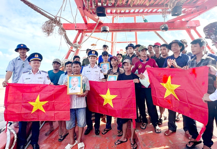 Cảnh sát biển 4 - Ảnh 2.