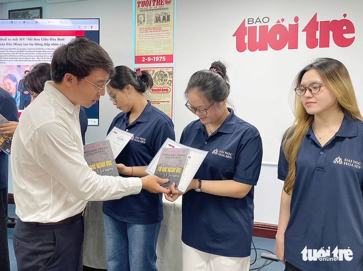 học tại báo Tuổi Trẻ - Ảnh 6.