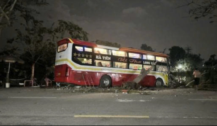 xe khách - Ảnh 2.