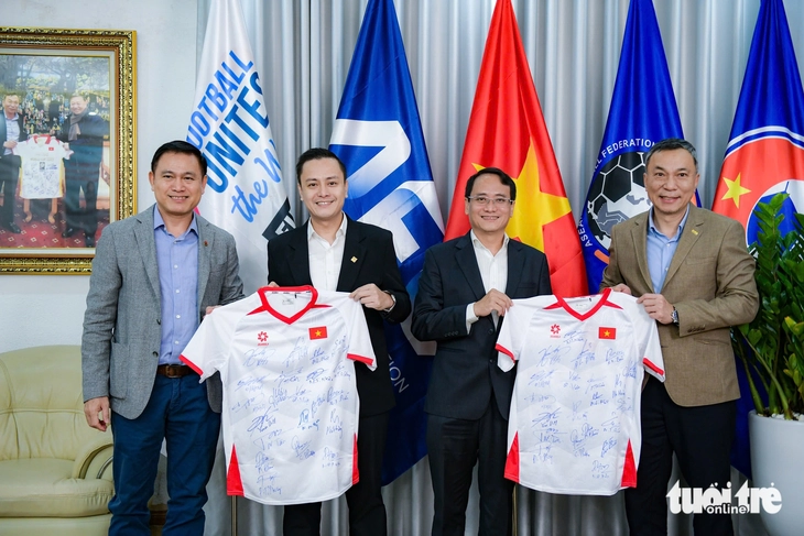 Kim Sang Sik - Ảnh 3.