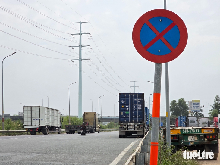 xe container - Ảnh 2.