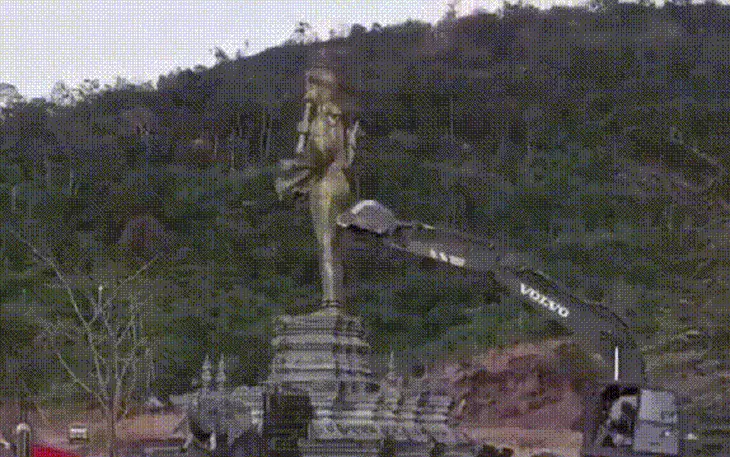 Thái Lan, Campuchia tiếp tục giao tranh trong ngày đàm phán thứ ba - Ảnh 2.