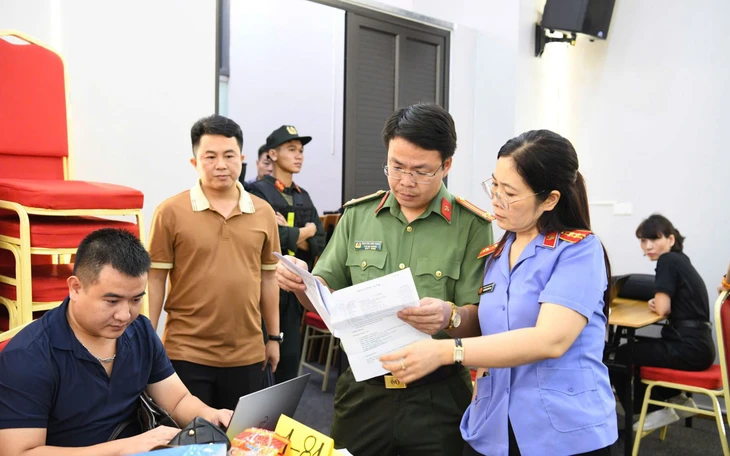 Từ 1-7, cán bộ, công chức không được tham gia bán hàng đa cấp - Ảnh 2.