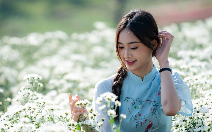 Lịch nghỉ gấp, khó chốt đi chơi xa - Ảnh 2.