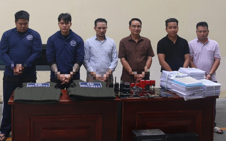 Công an TP.HCM triệt phá đường dây sản xuất, tiêu thụ gas giả quy mô lớn - Ảnh 6.