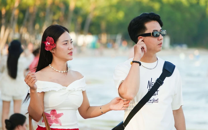 Phú Quốc 'bùng nổ' khách quốc tế - Ảnh 3.