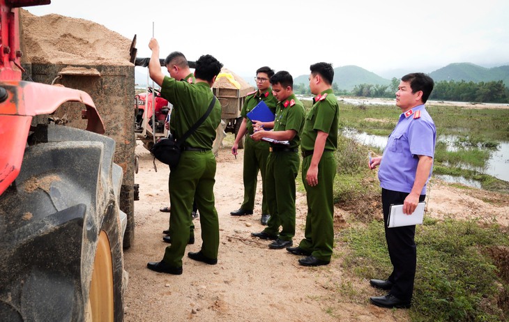 khai thác cát - Ảnh 3.