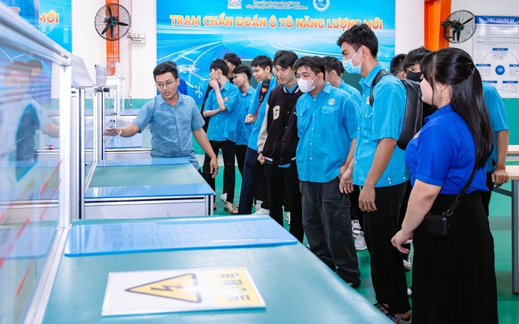 Giáo viên dạy thực hành trường nghề có thể được phụ cấp tới 40% - Ảnh 3.