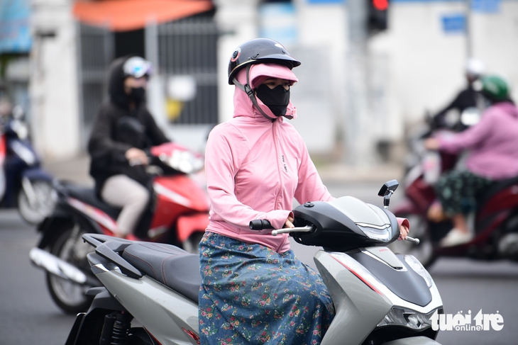 Thời tiết hôm nay 27-12: Bắc Bộ rét 9 độ C; Nam Bộ sáng se lạnh, ngày nắng - Ảnh 1.