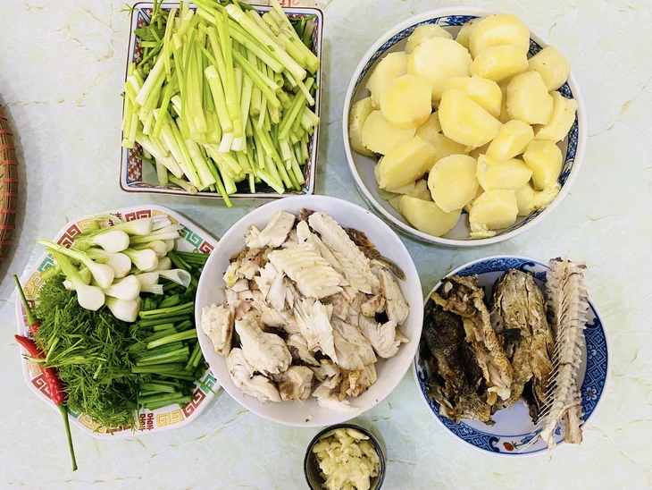 Canh cá quả củ từ, rau cần nóng hổi: Món độc lạ xứ Bắc - Ảnh 6.