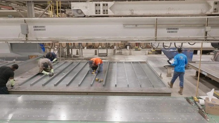 CEO bán công ty, chia tiền cho nhân viên trung thành - Ảnh 2.