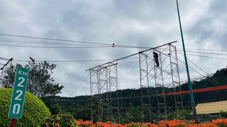 đường dây trung thế  - Ảnh 1.