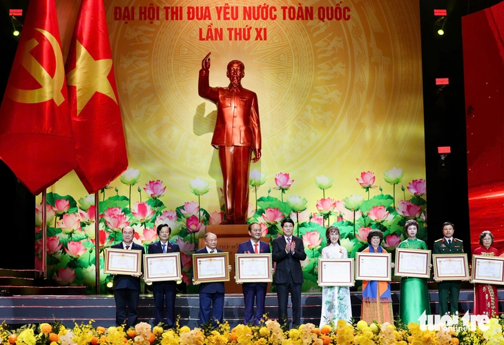 17 tập thể, cá nhân nhận danh hiệu Anh hùng, trong đó có một số doanh nhân - Ảnh 2.