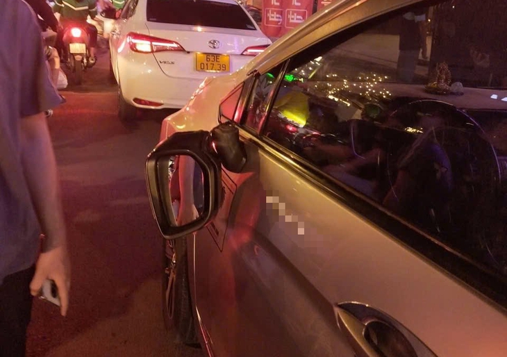 gương chiếu hậu - Ảnh 3.