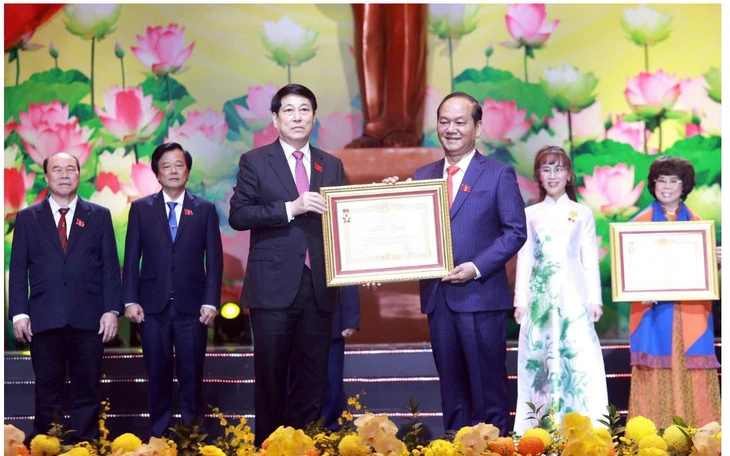 Khánh thành Phú Cường Home Đông Thuận Hưng: Bàn giao 776 ‘điểm tựa bình yên’ cho chiến sĩ Công an nhân dân - Ảnh 10.