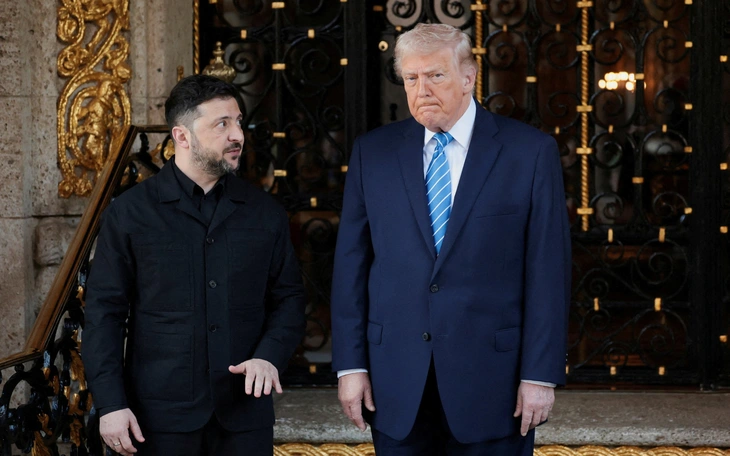 Toàn cảnh cuộc hội đàm giữa ông Trump và ông Zelensky tại Florida - Ảnh 2.