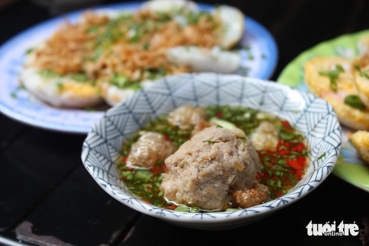 bánh căn - Ảnh 4.