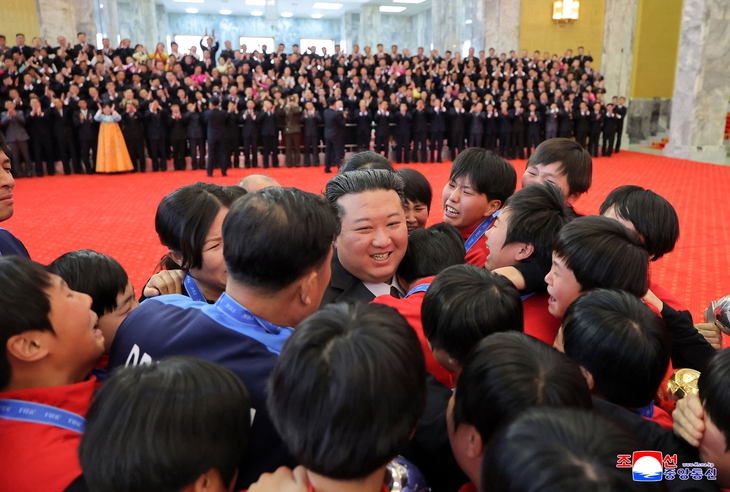 Kim Jong Un - Ảnh 2.