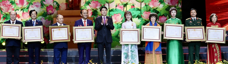 thi đua yêu nước - Ảnh 2.