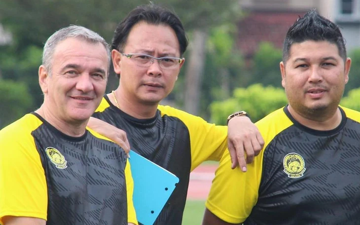 Sau kỳ SEA Games thảm bại, bóng đá Thái Lan lại gây thất vọng - Ảnh 3.