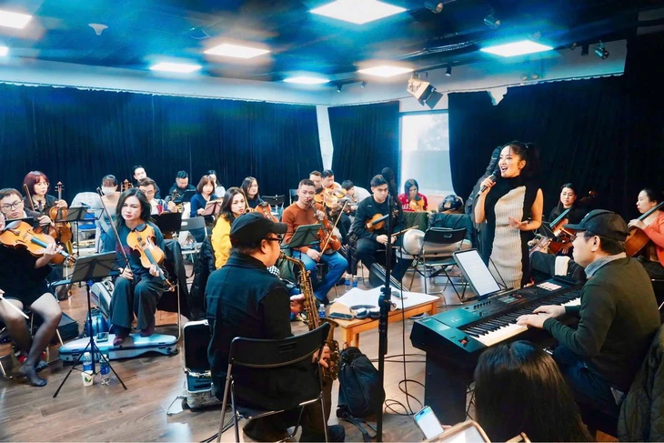 Về đây bốn cánh chim trời - Ảnh 1.