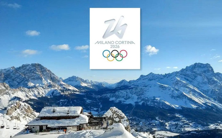 Cristiano Ronaldo phấn khích khi ghi bàn bằng… lưng - Ảnh 2.