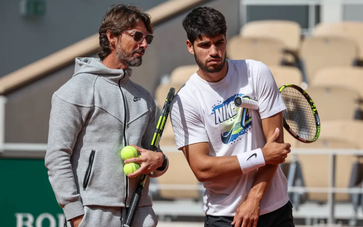 Kyrgios đấu Sabalenka: quần vợt hay… show giải trí? - Ảnh 2.