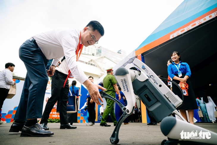 Đại hội - Ảnh 4.