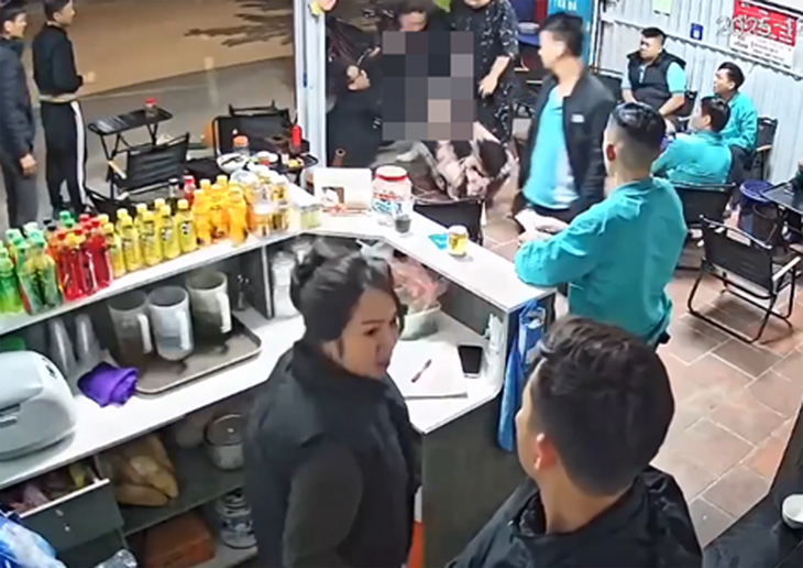 nam thanh niên - Ảnh 2.