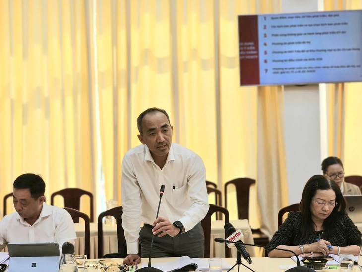 Nguyên lãnh đạo thành phố lo ngại Cần Thơ chỉ là trung tâm trên giấy tờ, nếu không bứt phá - Ảnh 3.