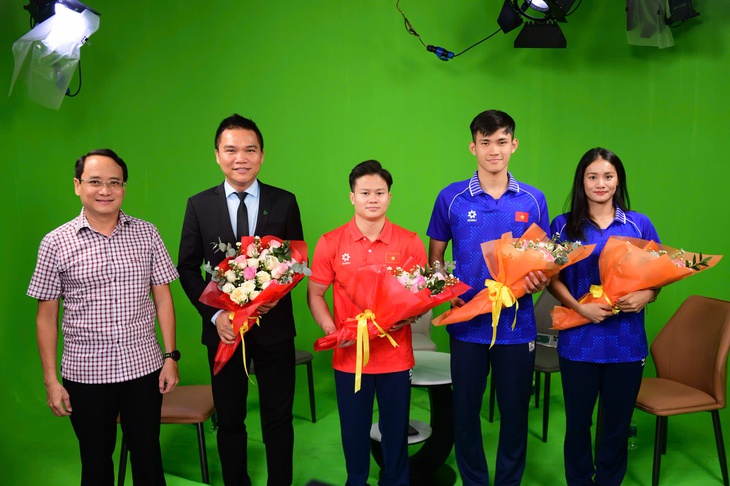 VĐV Khánh Phong: 'Khó khăn lớn nhất của tôi ở SEA Games là không có ba' - Ảnh 3.