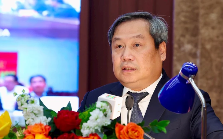 Hà Nội miễn nhiệm chức danh Ủy viên UBND TP Hà Nội với ông Trần Anh Tuấn - Ảnh 3.