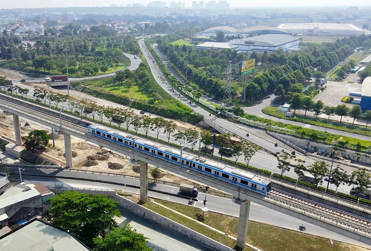 TP.HCM hiện thực hóa cơ chế đặc thù để phát triển - Ảnh 3. TP.HCM hiện thực hóa cơ chế đặc thù để phát triển - Ảnh 2.