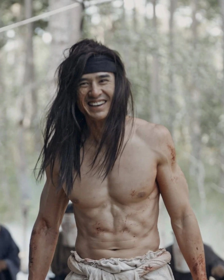 Thúy Diễm: 'Lương Thế Thành nhịn cơm 3 tháng để độ body 6 múi' - Ảnh 3.