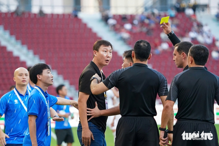 HLV Kim Sang Sik - Ảnh 7.