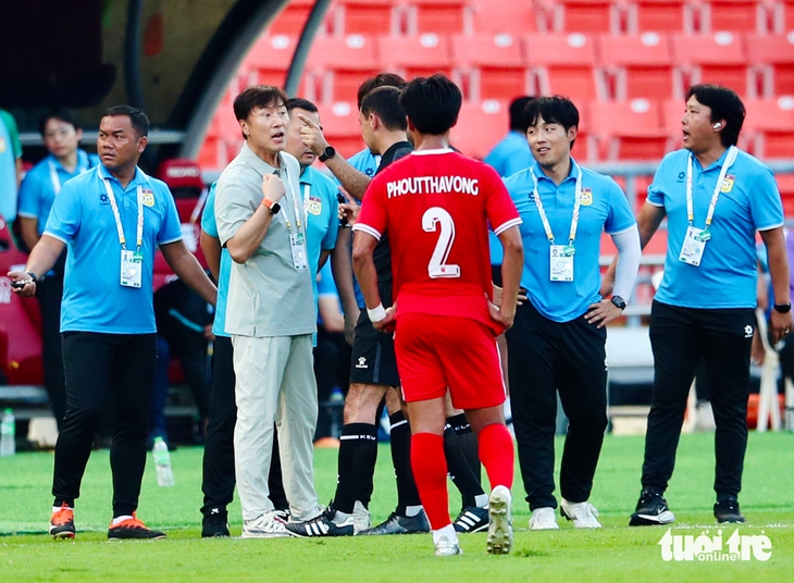 HLV Kim Sang Sik - Ảnh 9.