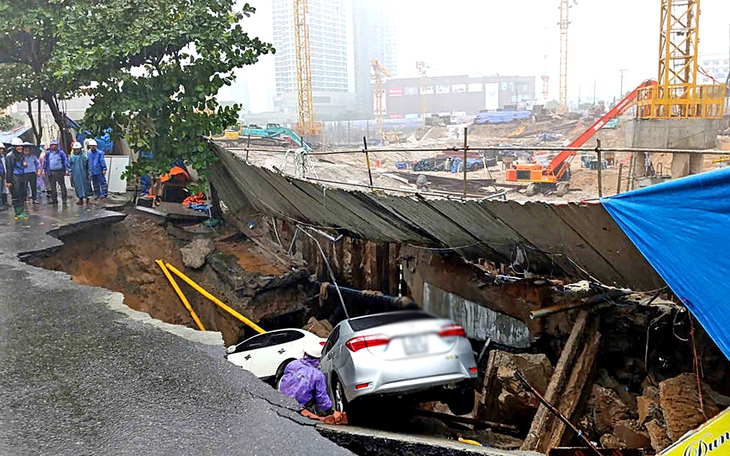‘Hố tử thần’ nuốt 2 ô tô: Yêu cầu chủ đầu tư Capital Square 3 dừng thi công khu vực sạt lở - Ảnh 5.