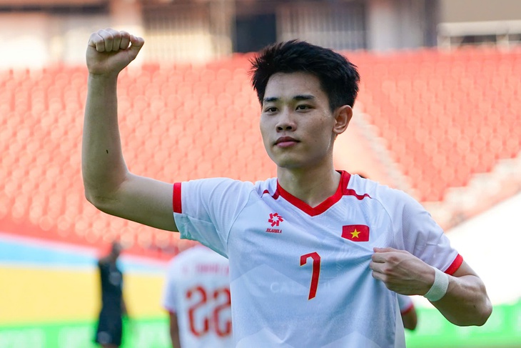 Báo Thái Lan tức giận vì ban tổ chức SEA Games không phát quốc ca Việt Nam - Ảnh 1.