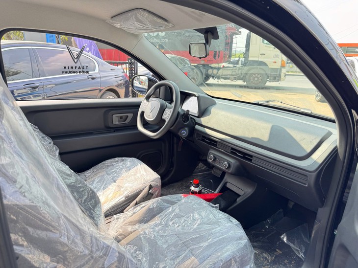 VinFast Minio Green - Ảnh 11.