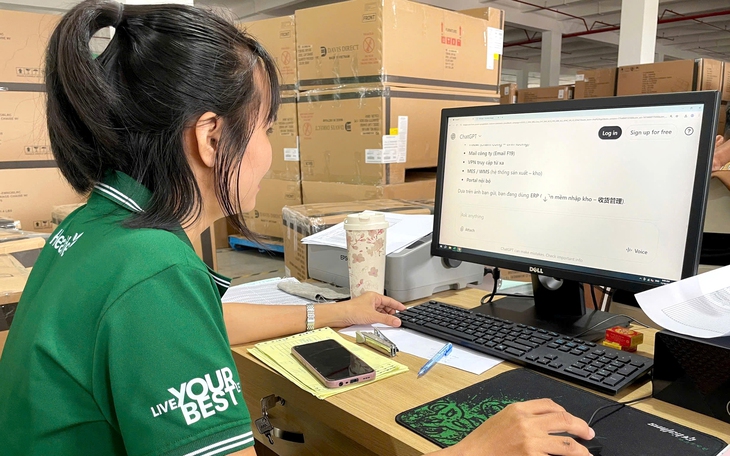 Anh: Lo ngại mất việc vì AI, nhiều bạn trẻ chuyển sang học nghề - Ảnh 2.