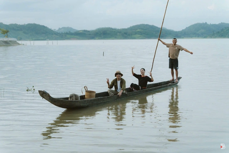 Vợ chồng Hồ Quang Hiếu rời nhà 20 tỉ về Tây Nguyên sinh sống - Ảnh 4.