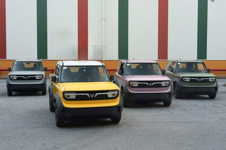 Rộ tin VinFast VF 3 sắp thêm bản cao cấp: Giá dự kiến 315 triệu đồng, thêm gương điện, camera lùi để chủ xe đỡ phải độ- Ảnh 6. VinFast VF 3 - Ảnh 5.