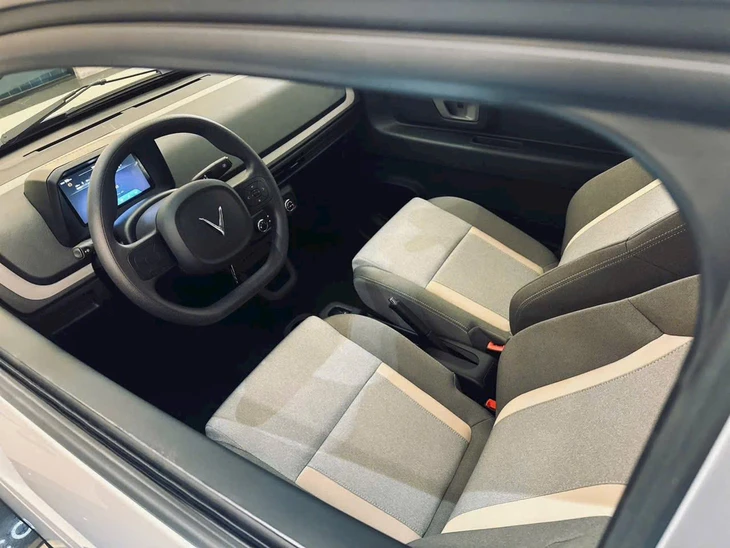 VinFast Minio Green - Ảnh 4.