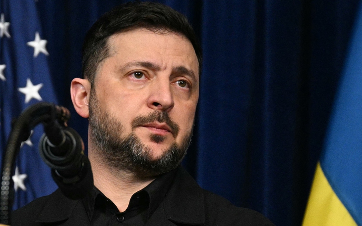 Ông Zelensky thảo luận với ông Trump về khả năng triển khai quân đội Mỹ tại Ukraine - Ảnh 2.