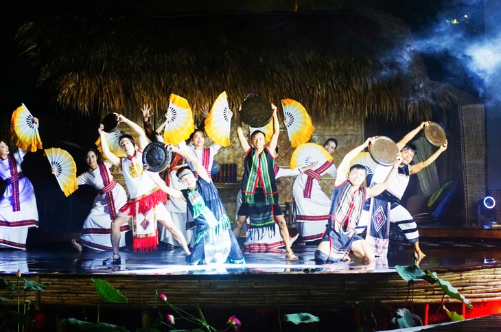 Du lịch Nha Trang - Khánh Hòa rộn ràng dịp Tết dương lịch 2026 - Ảnh 3. Nha Trang - Khánh Hòa chuẩn bị đón Tết dương lịch 2026 rộn ràng - Ảnh 3.